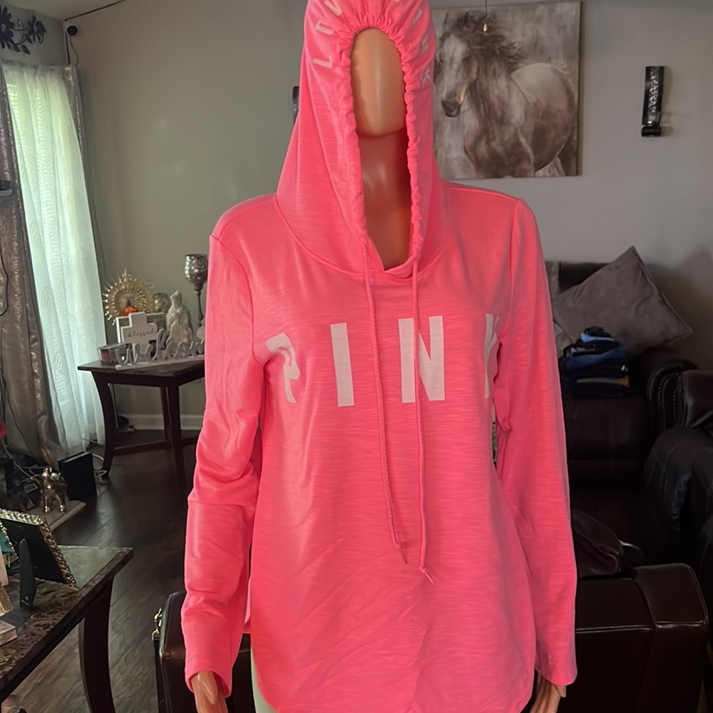 Pink 🤩 - Picture 4 of 5